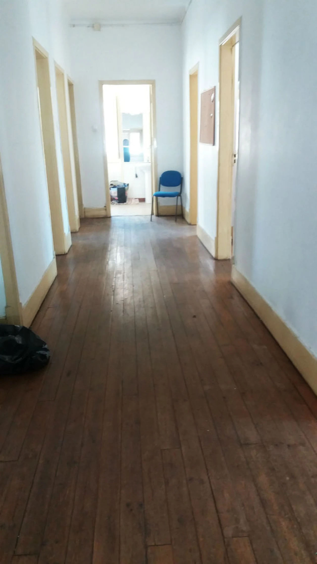 Apartamento T5 para Arrendamento em Santo Antonio dos Olivais Foto 7