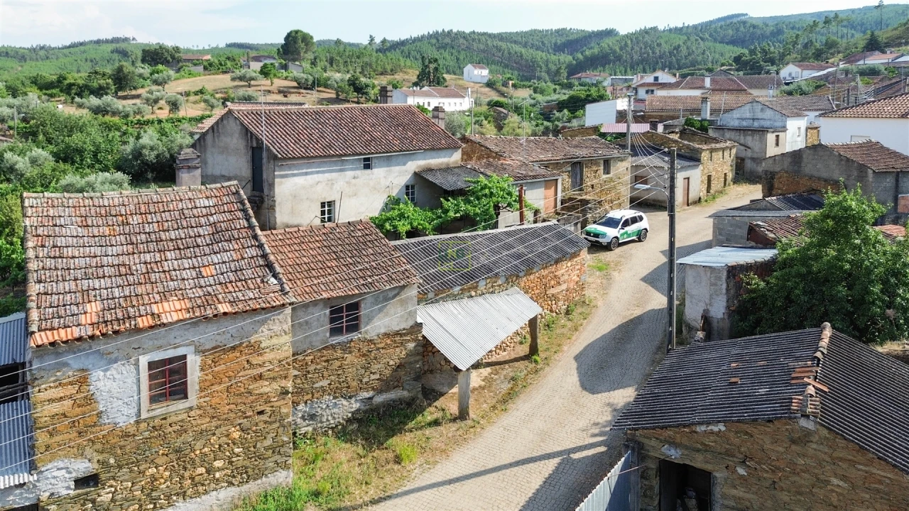 Moradia T3 para Venda em Sarzedas Foto 10