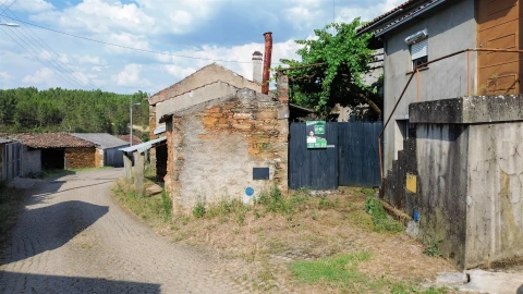 Moradia T3 para Venda em Sarzedas