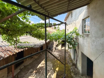 Moradia T3 para Venda em Sarzedas