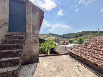 Moradia T3 para Venda em Sarzedas