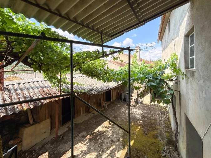 Moradia T3 para Venda em Sarzedas Foto 39