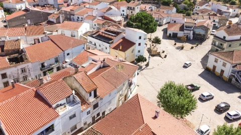Moradia T1 para Arrendamento em Ladoeiro