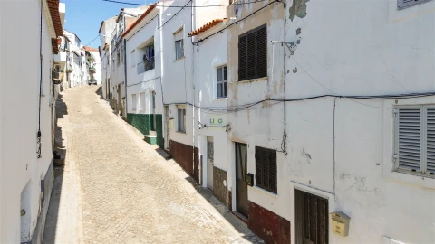Moradia T1 para Arrendamento em Ladoeiro