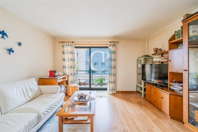 Apartamento T1 para Venda em Lordelo do Ouro e Massarelos
