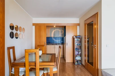 Apartamento T1 para Venda em Lordelo do Ouro e Massarelos