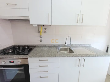 Apartamento T1 para Arrendamento em Buarcos