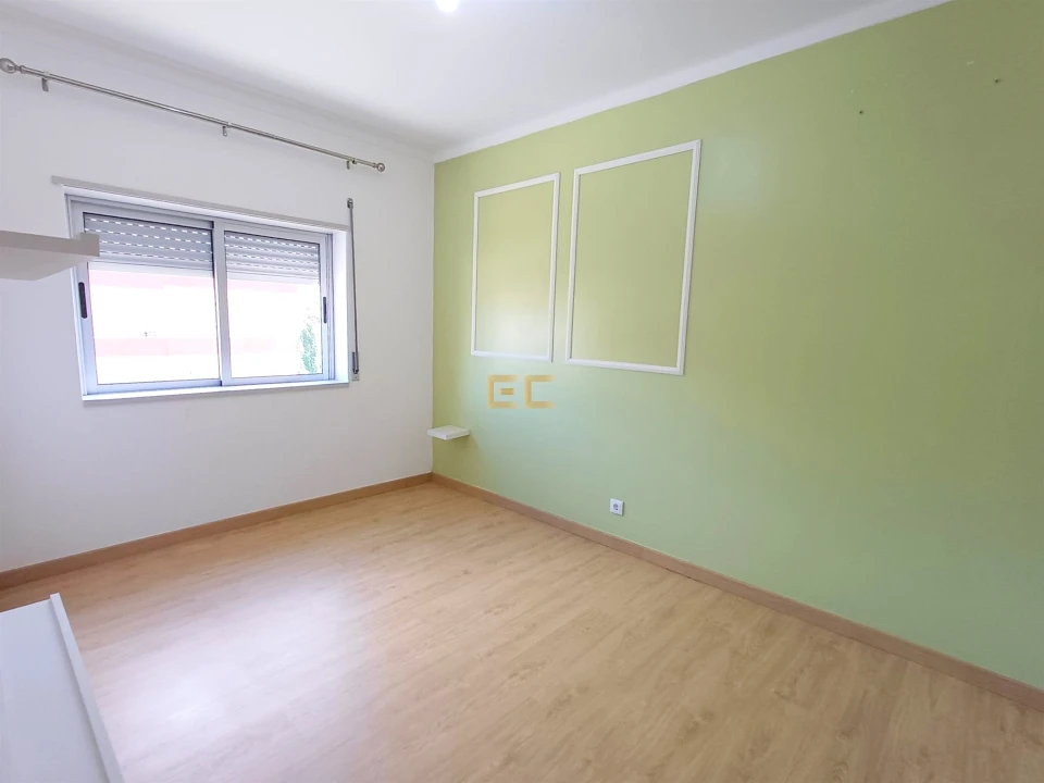 Apartamento T1 para Arrendamento em Buarcos Foto 11