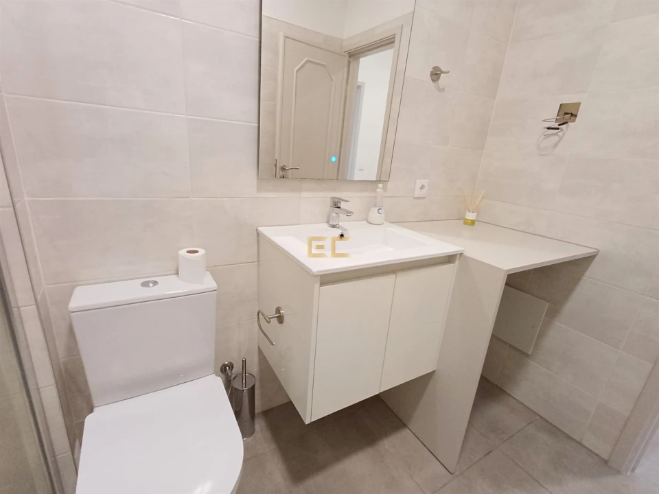 Apartamento T1 para Arrendamento em Buarcos Foto 14