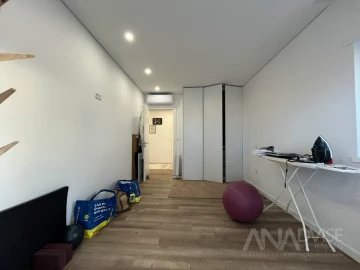 Apartamento T2 para Arrendamento em Rio de Loba