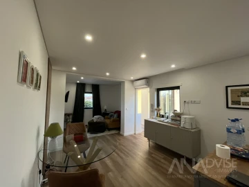 Apartamento T2 para Arrendamento em Rio de Loba