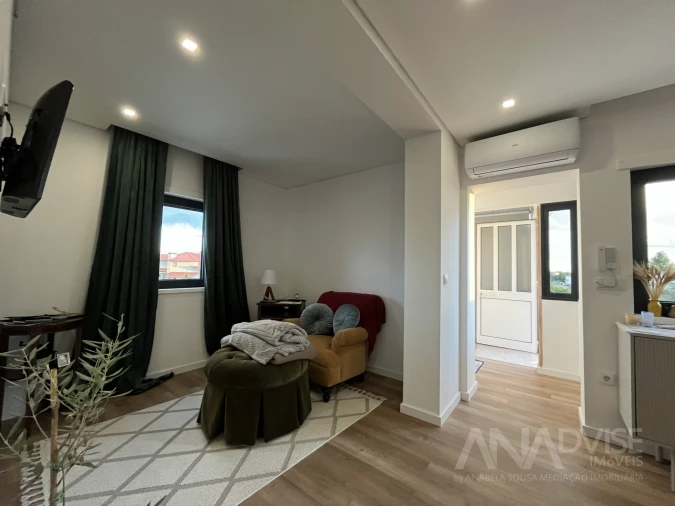 Apartamento T2 para Arrendamento em Rio de Loba Foto 9