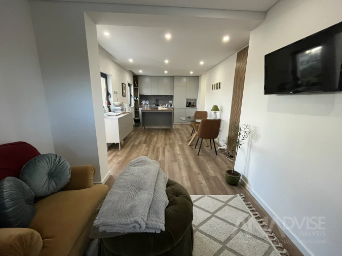 Apartamento T2 para Arrendamento em Rio de Loba Foto 4