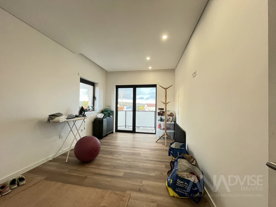Apartamento T2 para Arrendamento em Rio de Loba Foto 14