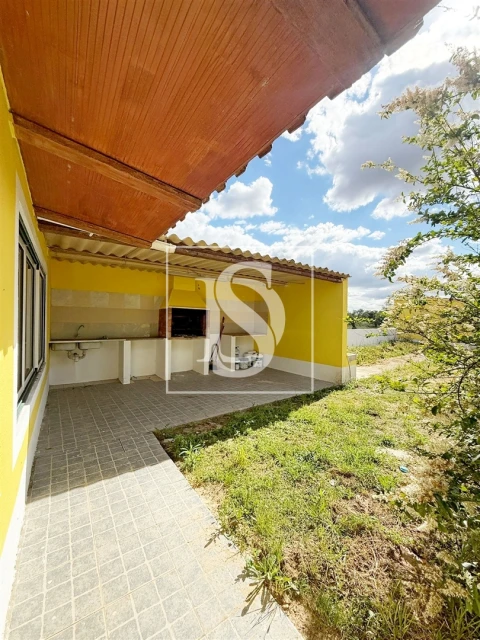 Moradia T4 para Venda em Glória do Ribatejo e Granho