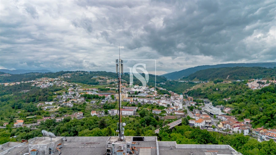 Loja para Venda em Amarante (São Gonçalo), Madalena, Cepelos e Gatão Foto 17