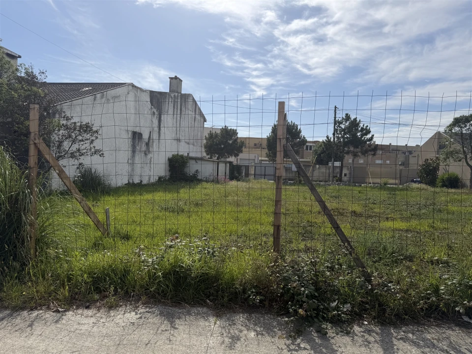 Terreno para Venda em Matosinhos e Leça da Palmeira Foto 1
