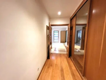 Apartamento T4 para Venda em Parque das Nações