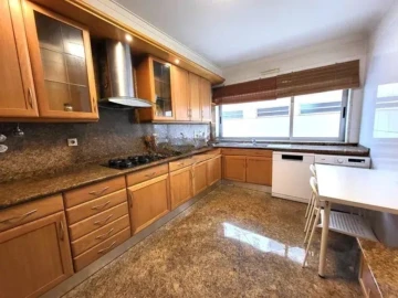 Apartamento T4 para Venda em Parque das Nações