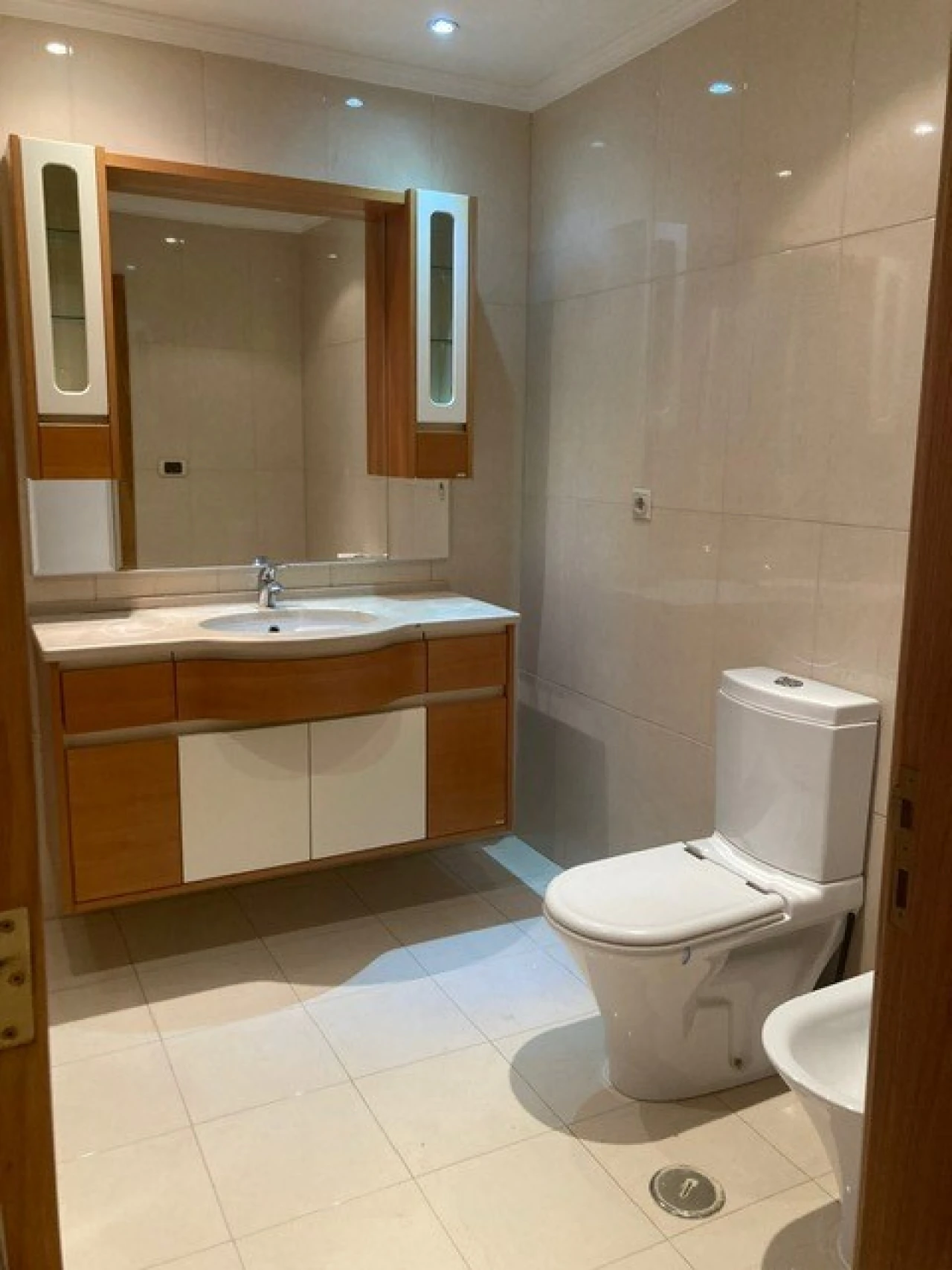 Apartamento T4 para Venda em Parque das Nações Foto 39