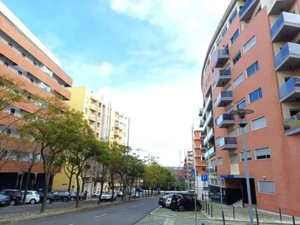 Apartamento T4 para Venda em Parque das Nações Foto 65