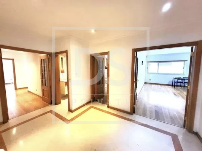 Apartamento T4 para Venda em Parque das Nações Foto 43
