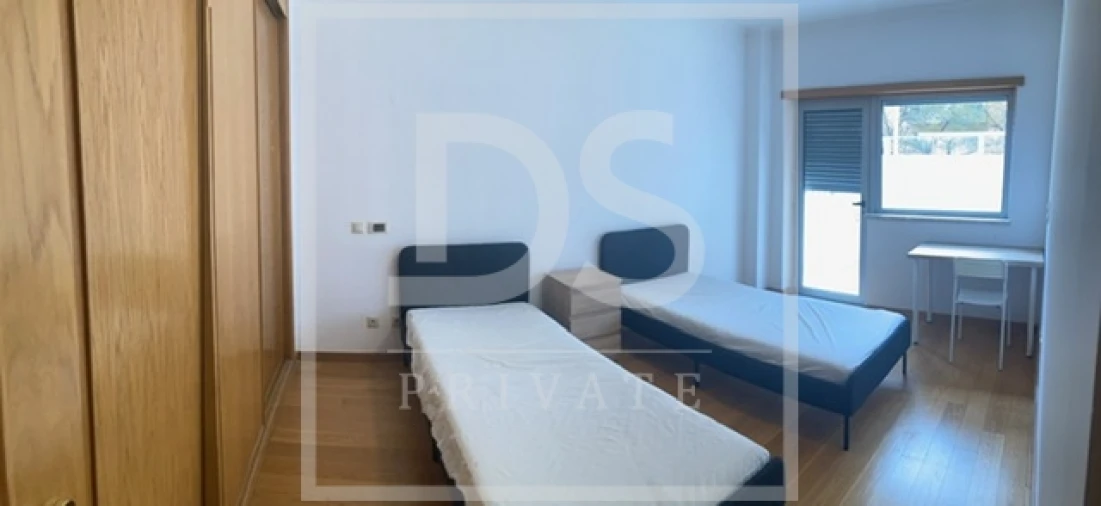 Apartamento T4 para Venda em Parque das Nações Foto 11