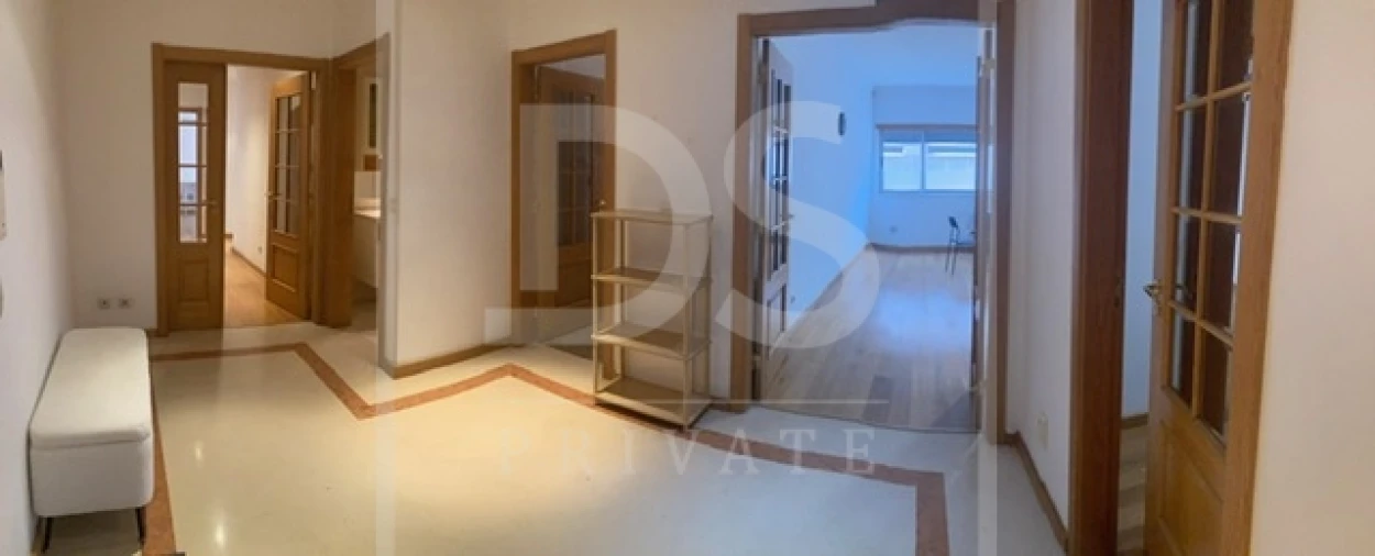 Apartamento T4 para Venda em Parque das Nações Foto 21