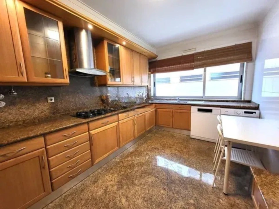 Apartamento T4 para Venda em Parque das Nações Foto 57