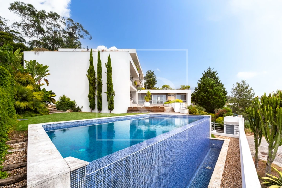 Apartamento T2 para Arrendamento em Alcabideche Foto 4