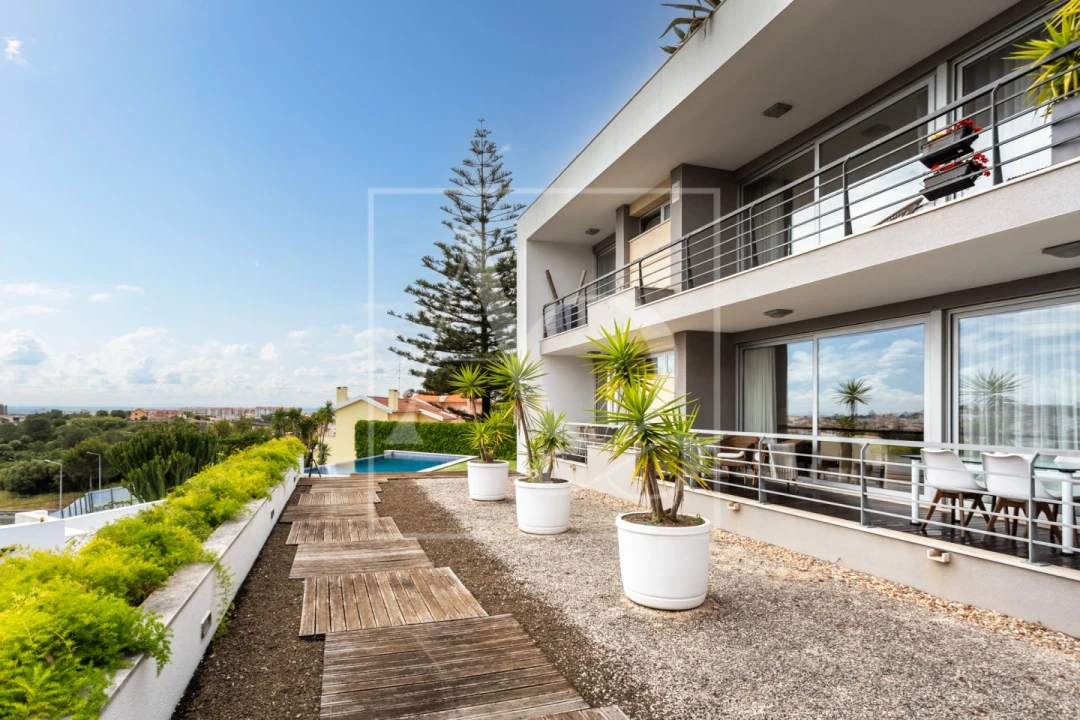 Apartamento T2 para Arrendamento em Alcabideche Foto 6