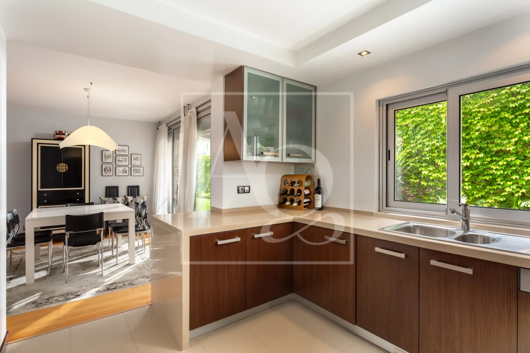 Apartamento T2 para Arrendamento em Alcabideche Foto 24