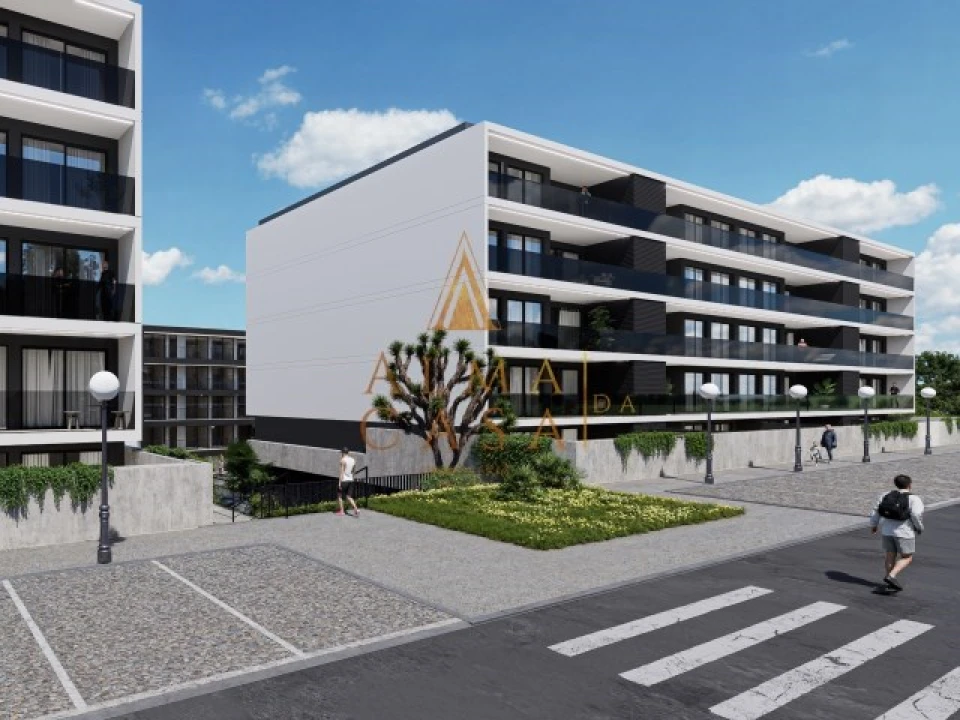 Apartamento T4 para Venda em Fânzeres e São Pedro da Cova Foto 2