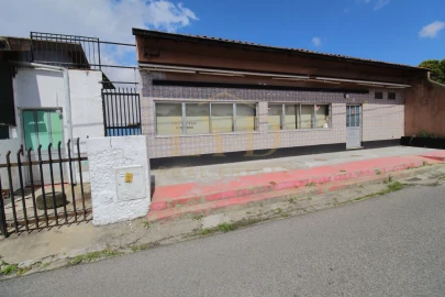 Negócio para Venda em Aradas