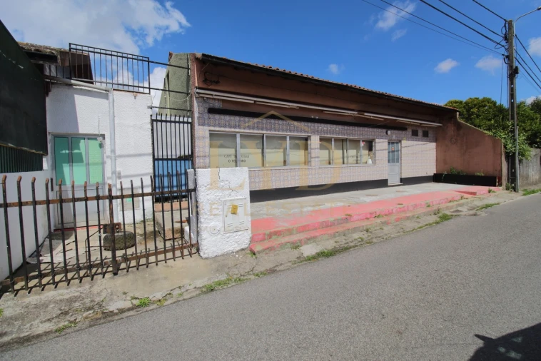 Negócio para Venda em Aradas Foto 3