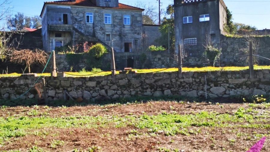 Moradia T4 para Venda em Riba de Ancora