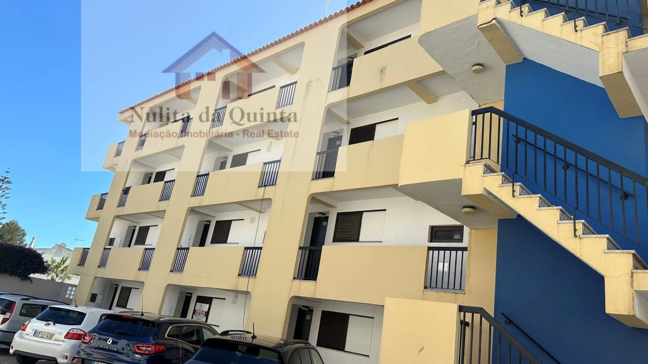 Apartamento T2 para Venda em Albufeira e Olhos de Água Foto 1