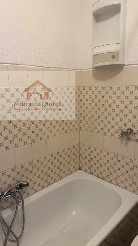 Apartamento T2 para Venda em Albufeira e Olhos de Água