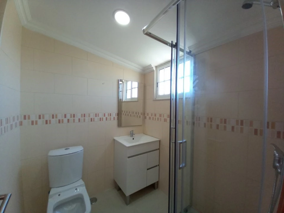 Moradia T3 para Venda em Carcavelos e Parede Foto 31