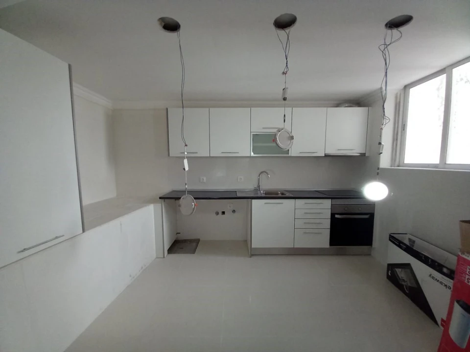 Moradia T3 para Venda em Carcavelos e Parede Foto 63