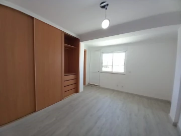 Moradia T3 para Venda em Carcavelos e Parede