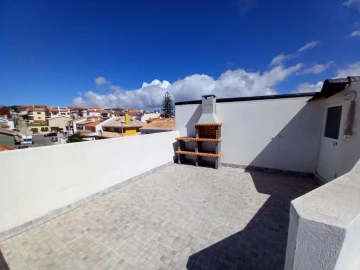 Moradia T3 para Venda em Carcavelos e Parede