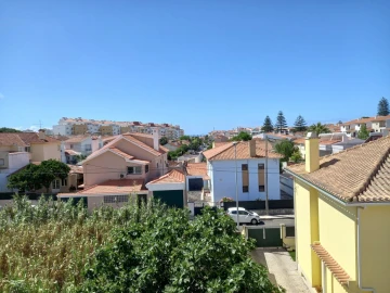 Moradia T3 para Venda em Carcavelos e Parede