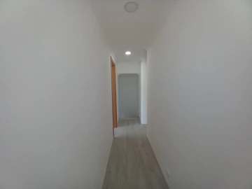 Moradia T3 para Venda em Carcavelos e Parede