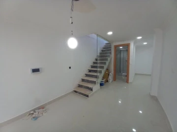 Moradia T3 para Venda em Carcavelos e Parede