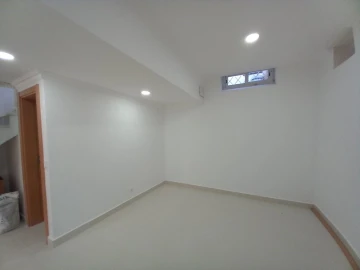 Moradia T3 para Venda em Carcavelos e Parede
