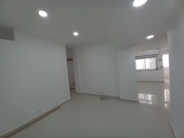 Moradia T3 para Venda em Carcavelos e Parede
