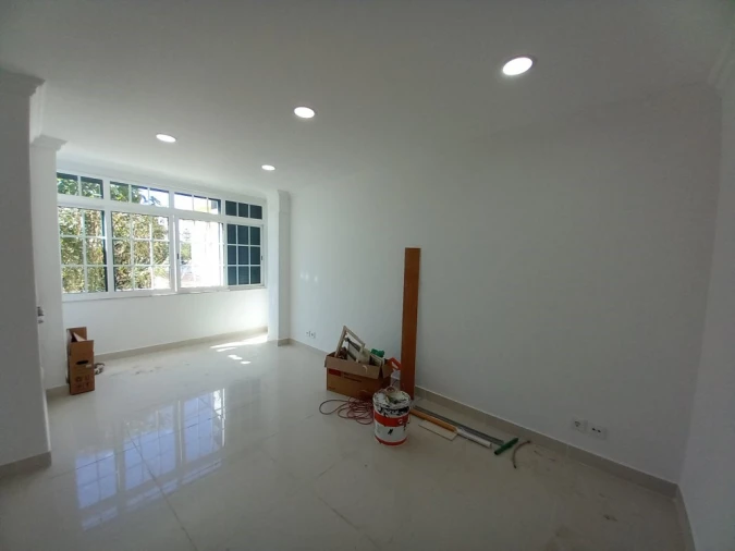Moradia T3 para Venda em Carcavelos e Parede Foto 6