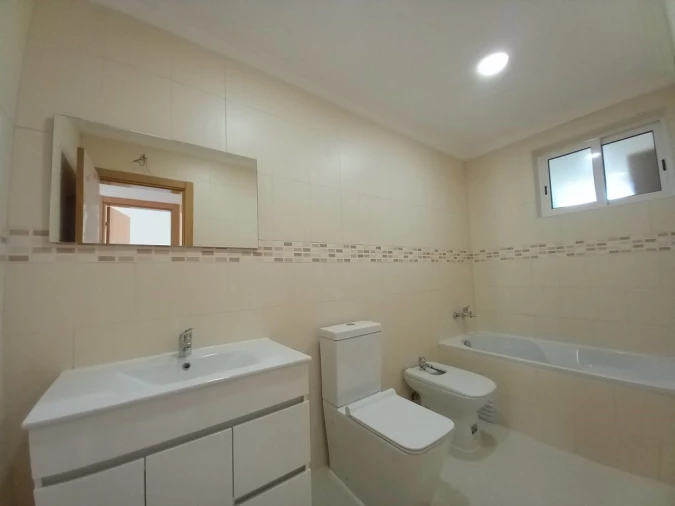 Moradia T3 para Venda em Carcavelos e Parede Foto 24