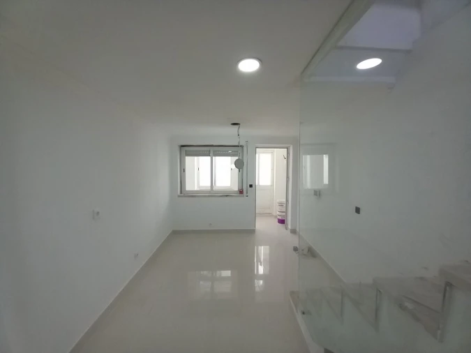 Moradia T3 para Venda em Carcavelos e Parede Foto 60